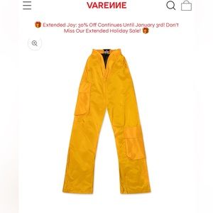 VARENNE: V CUT CARGO SLUSH TOPAZ